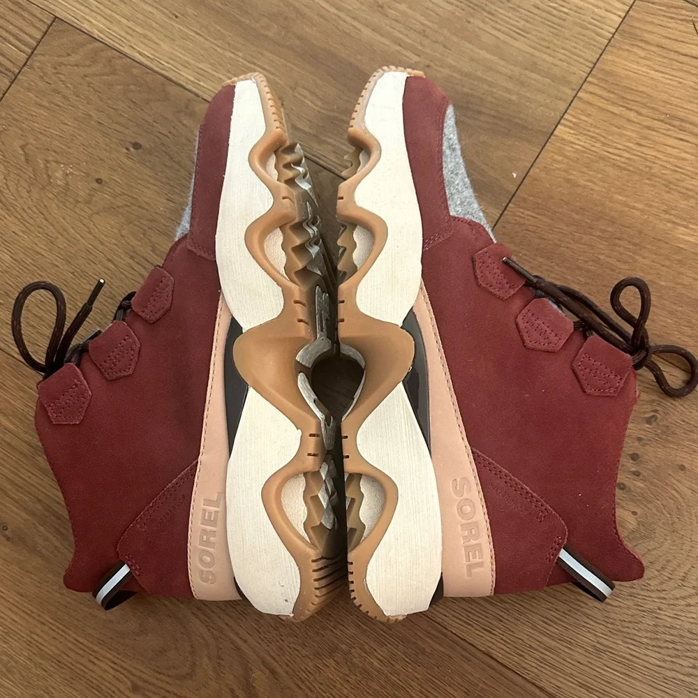 Sorel snow shoes - Picture 6 of 7